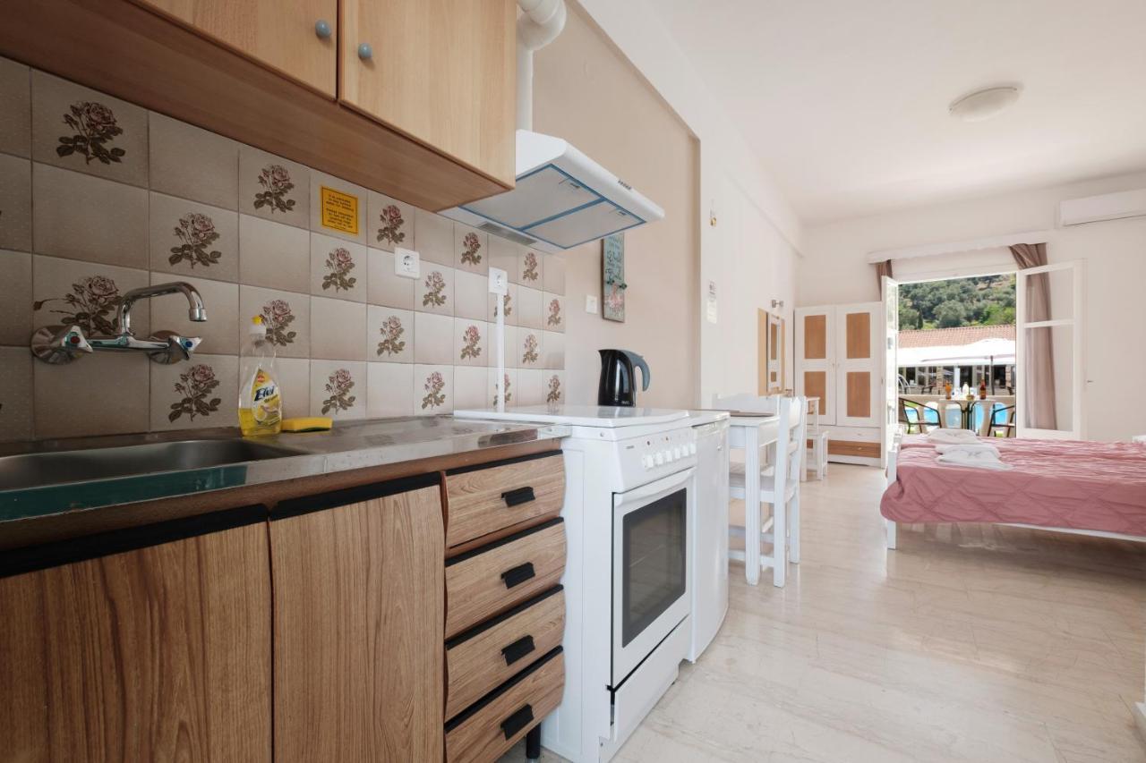 Katsaros Studios & Apartments Sidárion Dış mekan fotoğraf
