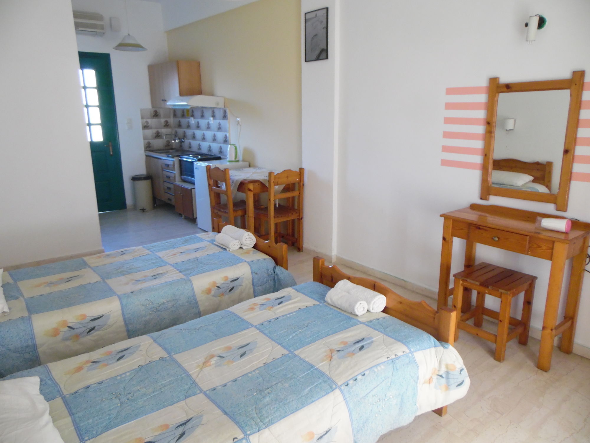 Katsaros Studios & Apartments Sidárion Dış mekan fotoğraf
